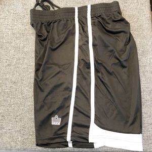 🆕NEW Admiral Stoke Soccer Sports Shorts; Adult L Unisex Sizing; Black/White ⚽️